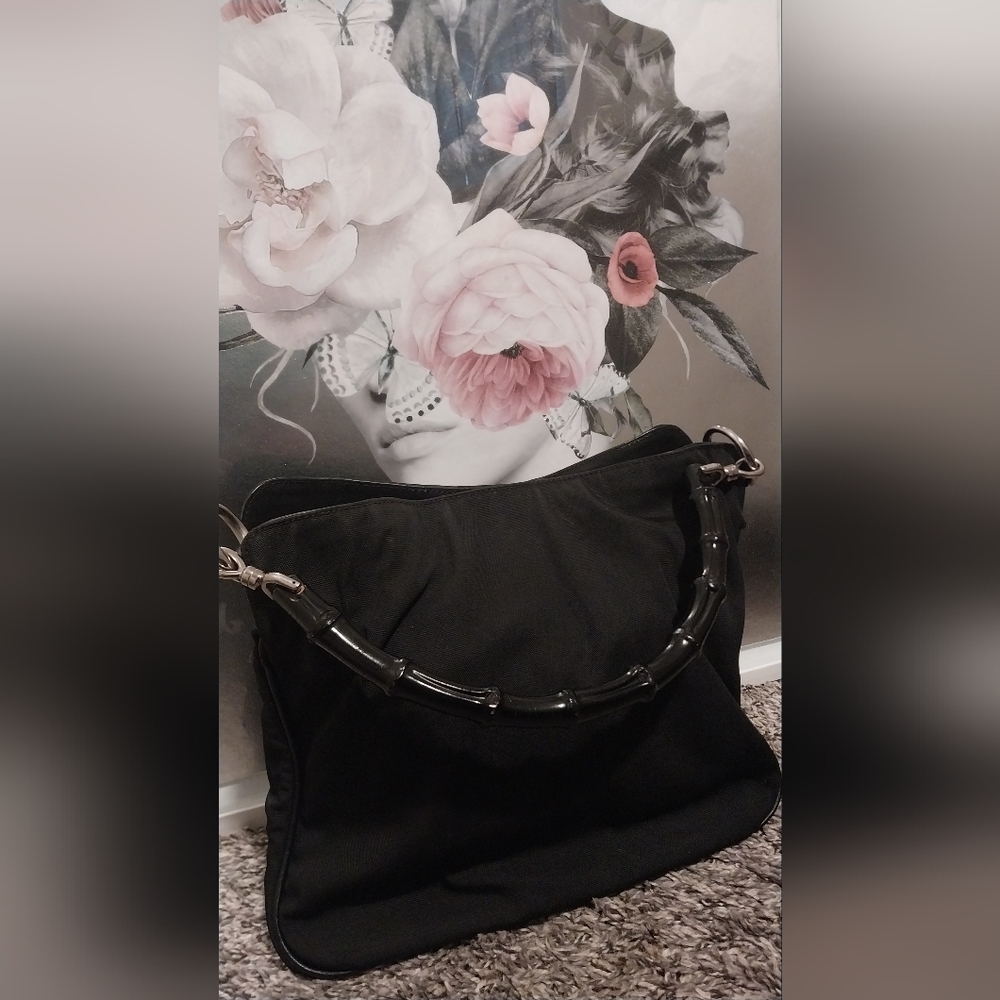 Gucci Bamboo Vintage stunning Gucci Black Shoulder Bag